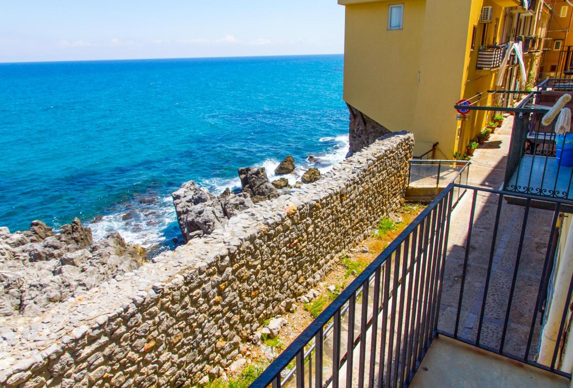 Hotel Ai Candelori à Cefalù Extérieur photo